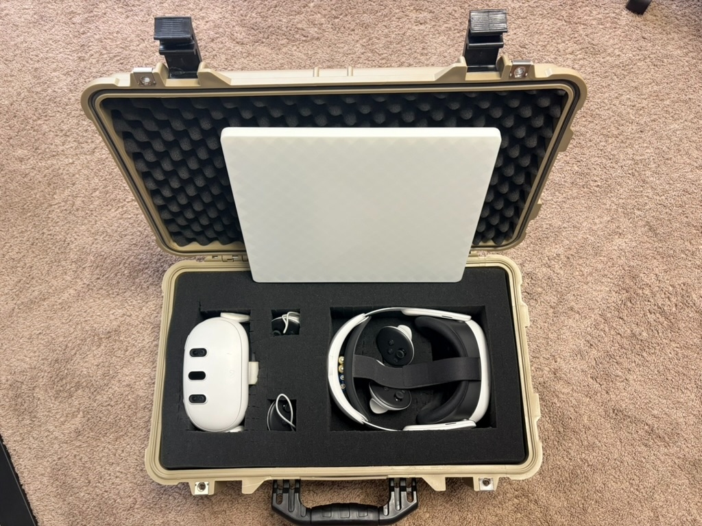 VizworX Virtual Operations Environment — deployable Pelican kit with dual Meta Quest headsets and folded XR floor pad